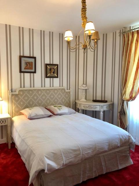 Le Clos St Justin Ligny-le-Ribault Экстерьер фото